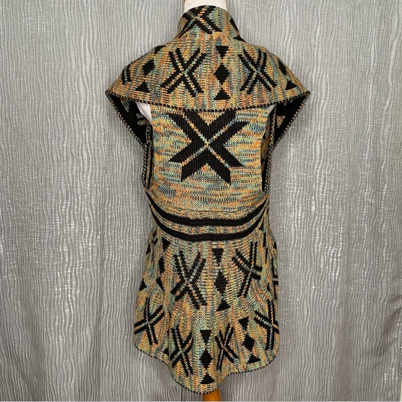 JohnPaulRichard reversible sweater vest - Picture 7 of 8